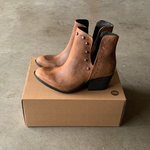 Musse & Cloud Aster Pull-On Brown Leather Open Ankle Boots/Booties 8 Womens